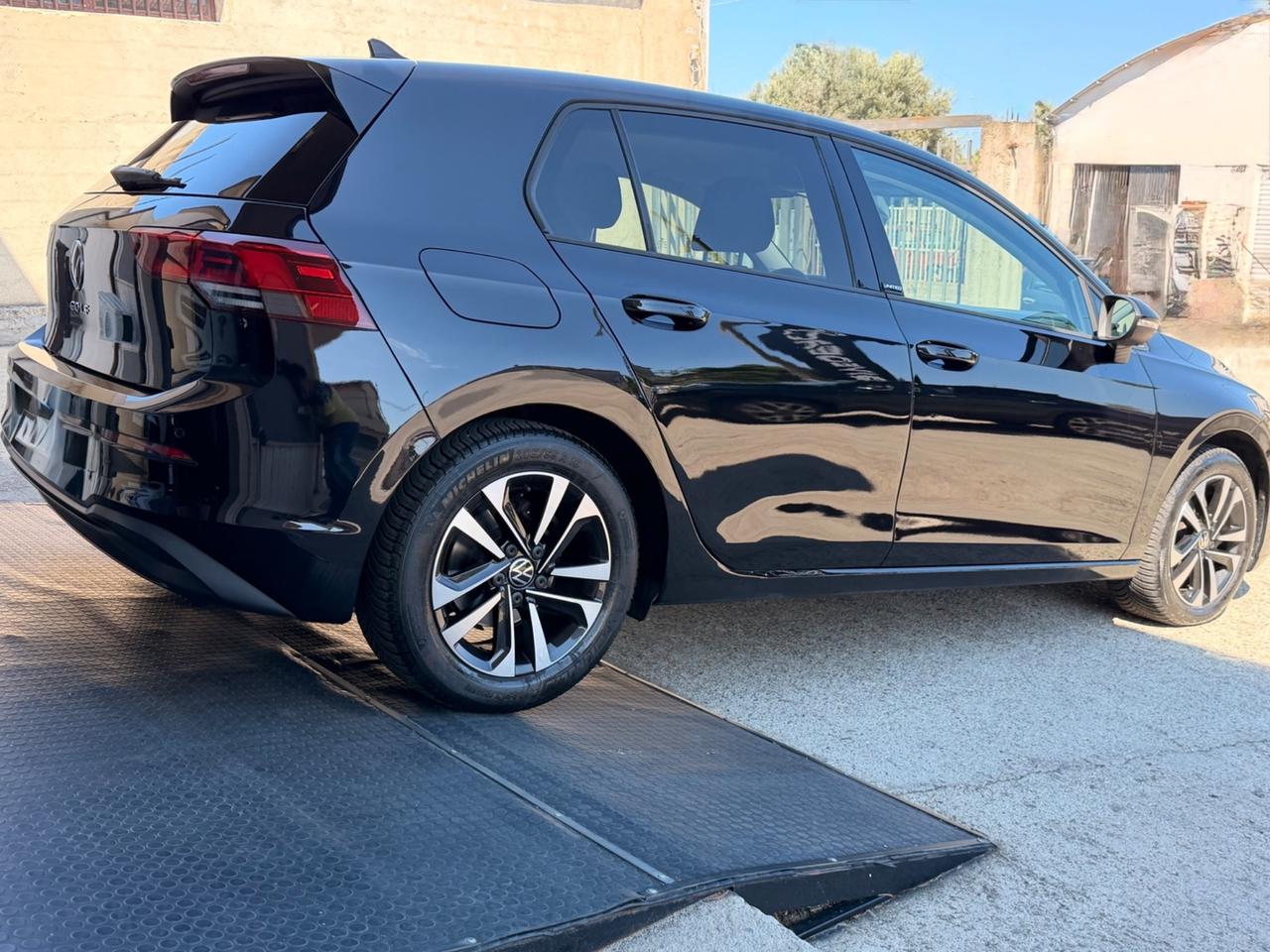 Volkswagen Golf 2.0 TDI 115 CV SCR UNITED