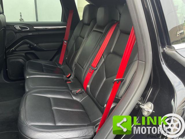 PORSCHE Cayenne Diesel Cayenne 3.0 Diesel 245CV Allestimento GTS