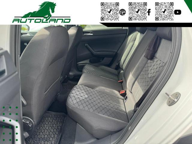 VOLKSWAGEN Taigo 1.0 TSI 110 CV R-Line