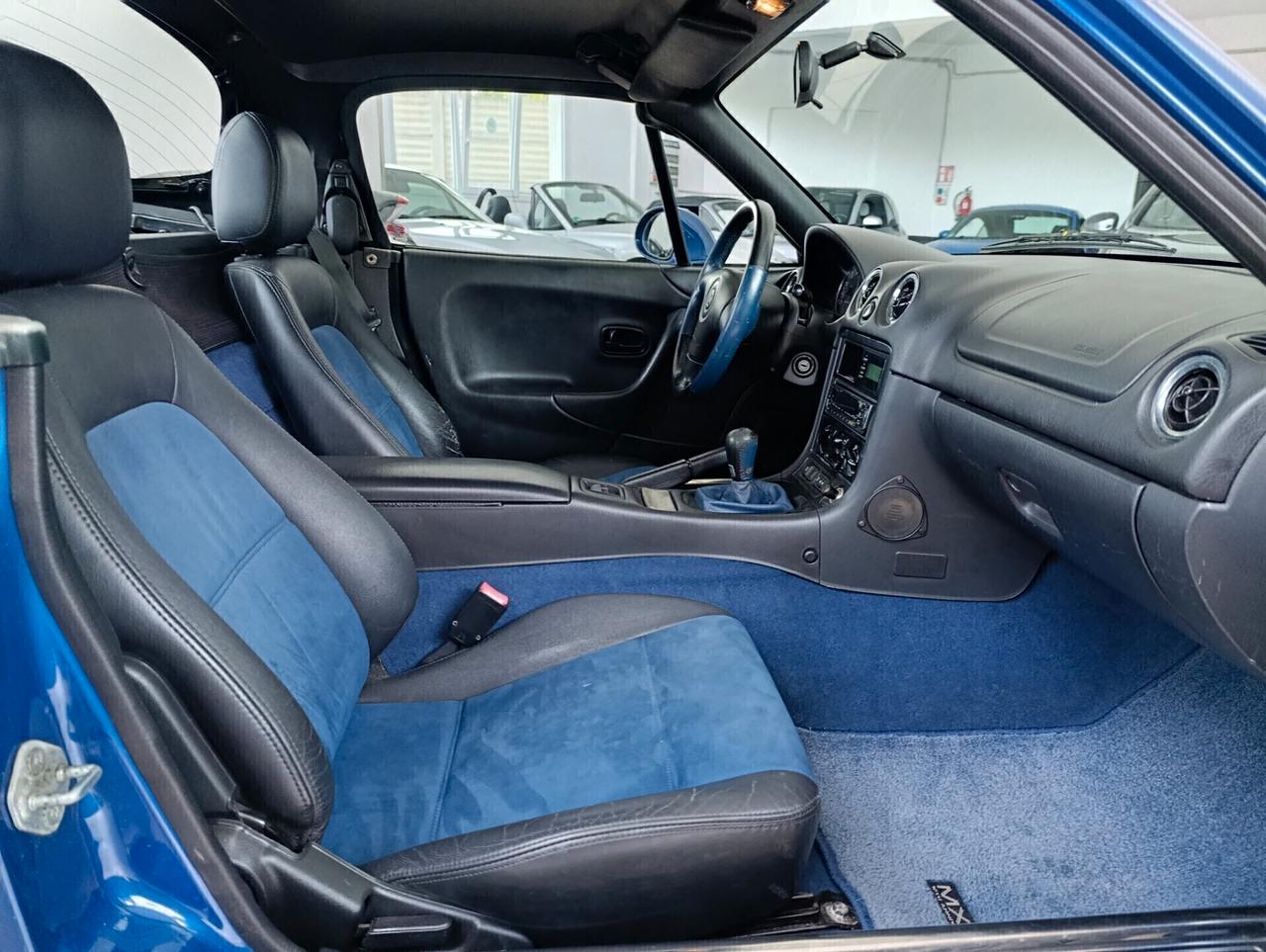 Mazda MX-5 1.8i 16V cat 10th Anniversary HARD TOP