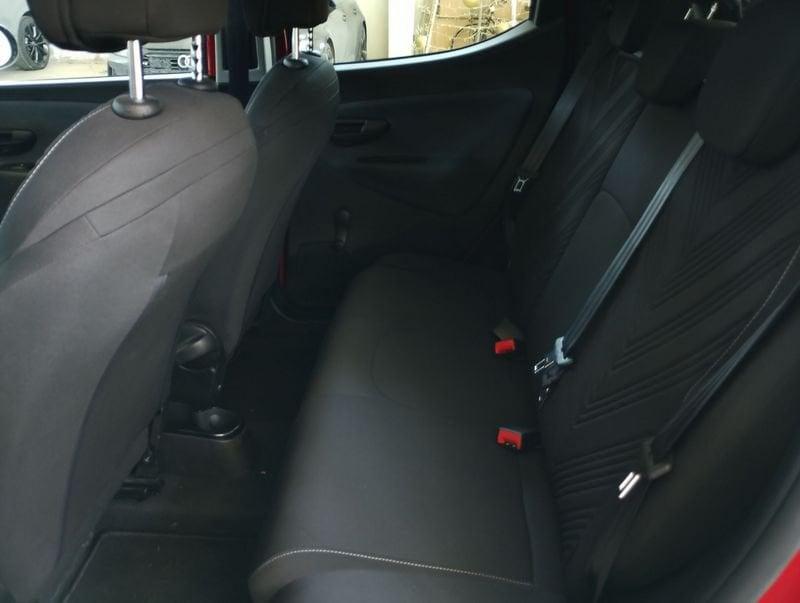 Lancia Ypsilon 1.0 FireFly 5 porte S&S Hybrid Gold Plus