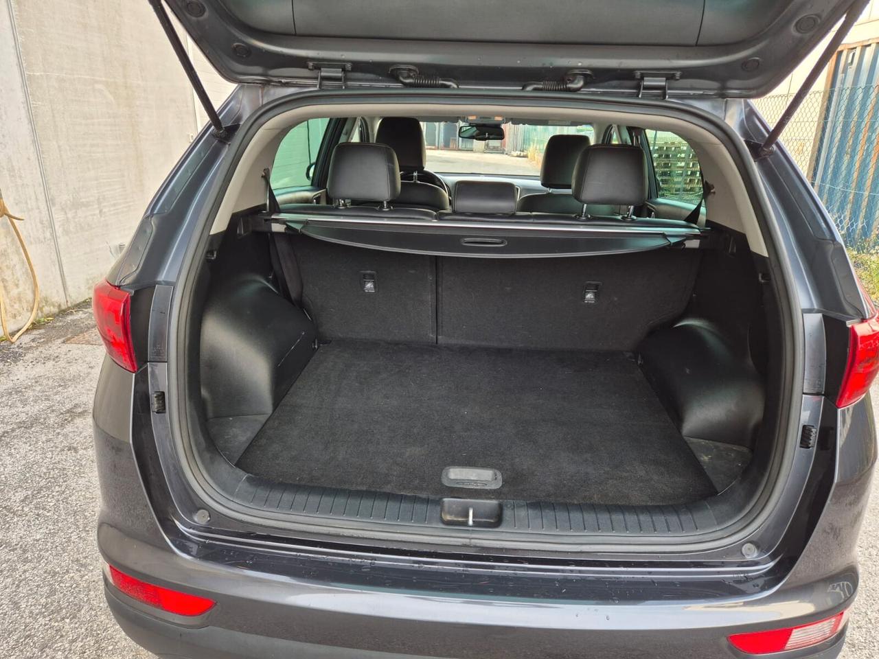 Kia Sportage 1.7 CRDI 141 CV DCT7 2WD Business Class