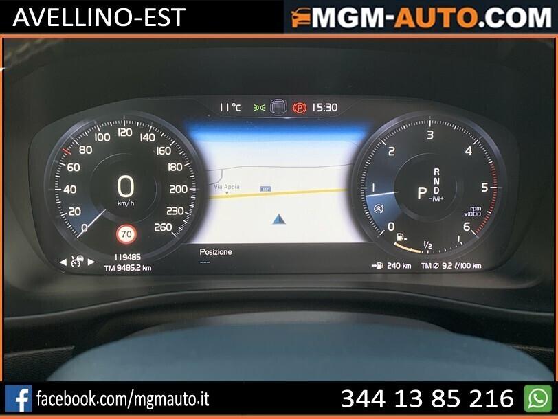 VOLVO XC40 D4 AWD Geartronic R-design - TETTO