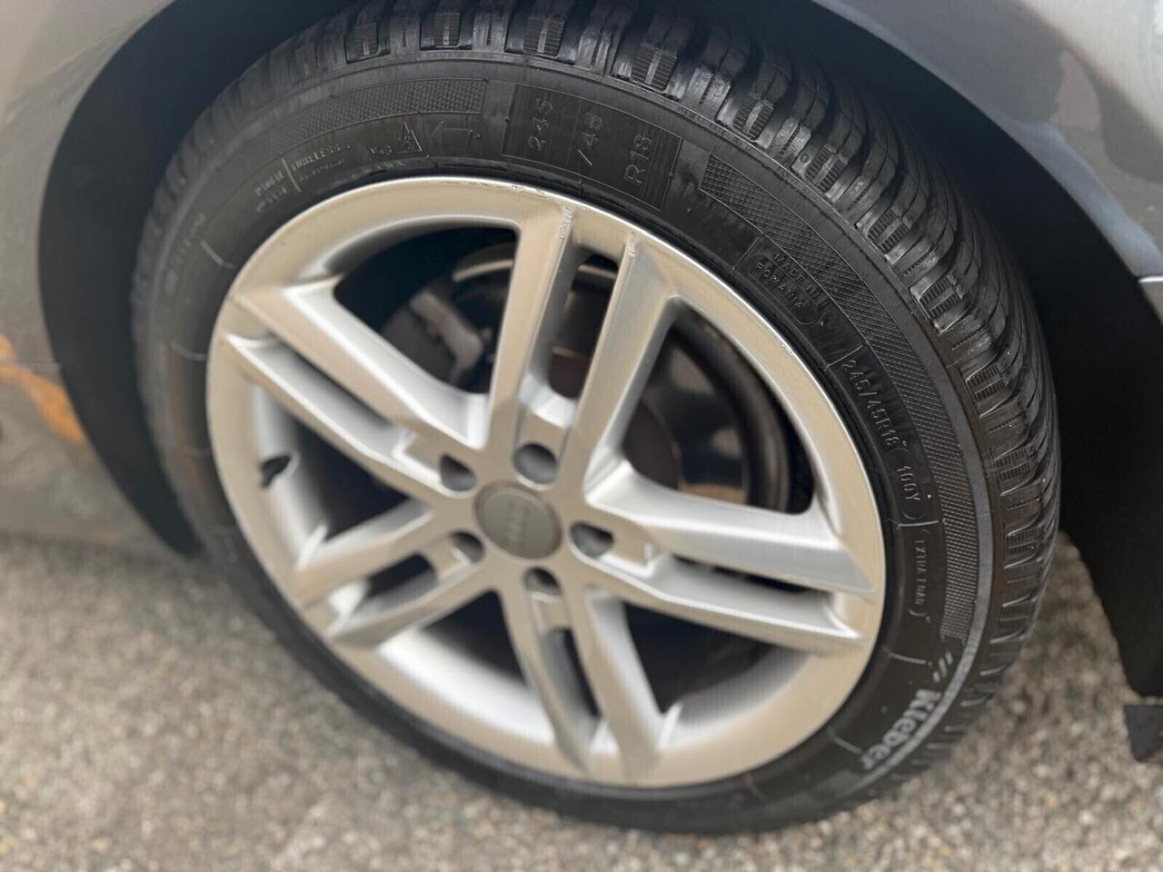 Audi A6 Avant 2.0 TDI 190 CV ultra Business Plus S LINE