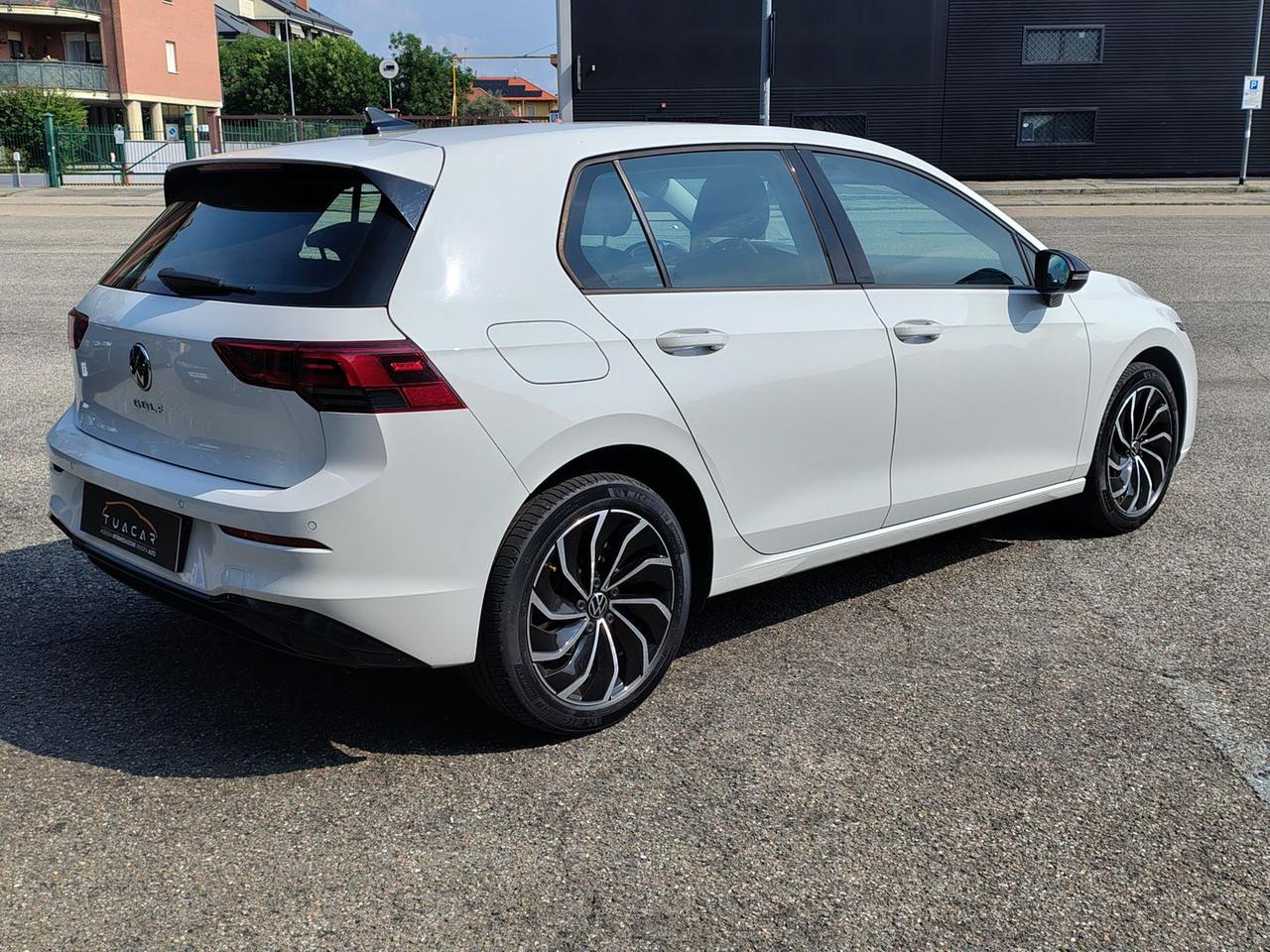 Volkswagen Golf 1st Edition Life #11215