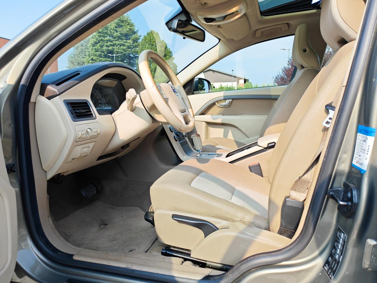 Volvo V70 2.4 DIESEL 175cv / Uniproprietario