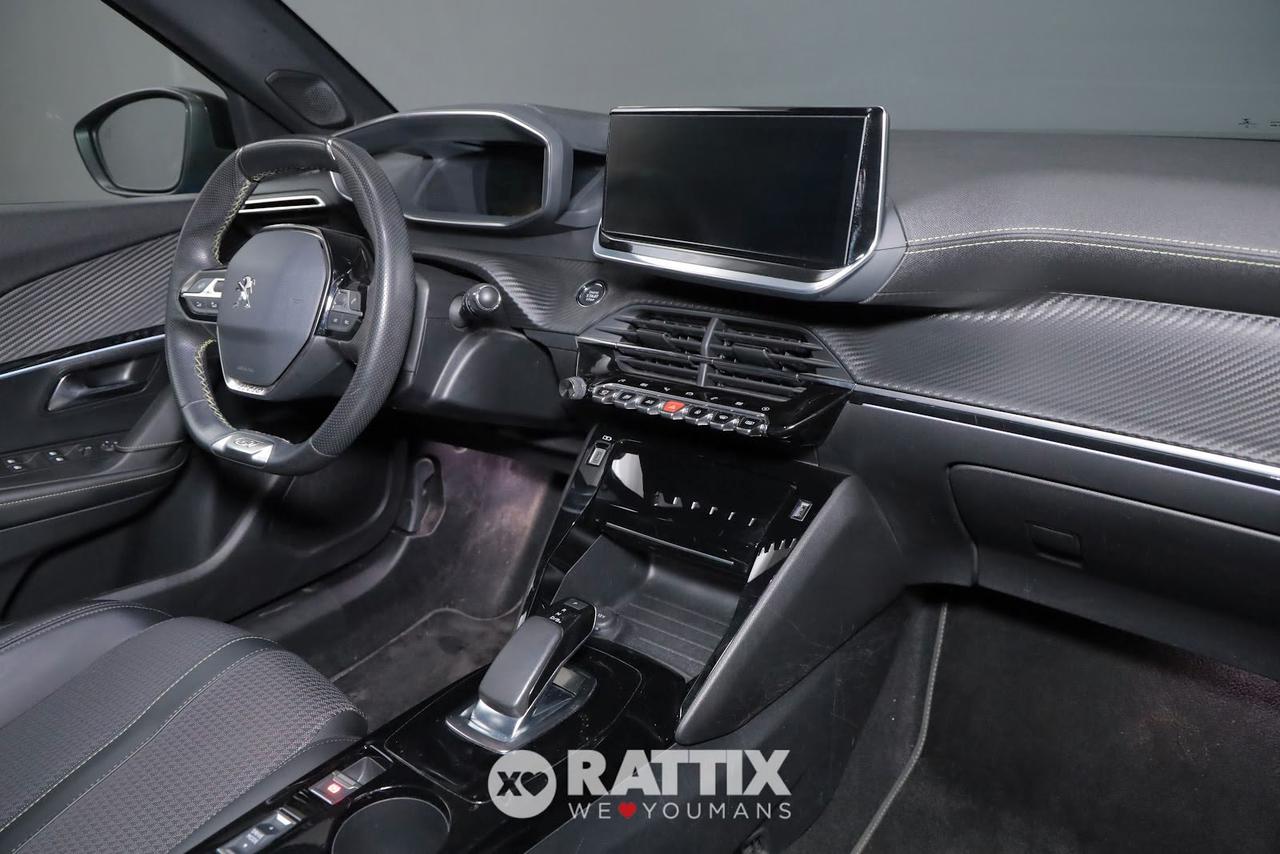 Peugeot e-2008 motore elettrico 100KW GT