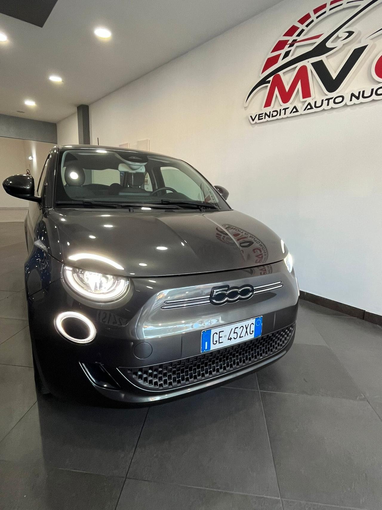 Fiat 500 500e Berlina 42 kWh Icon