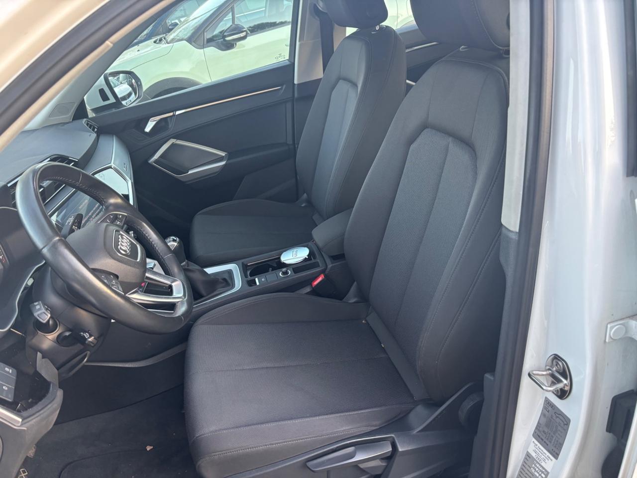 Audi Q3 2.0 TDI 150 CV Sport