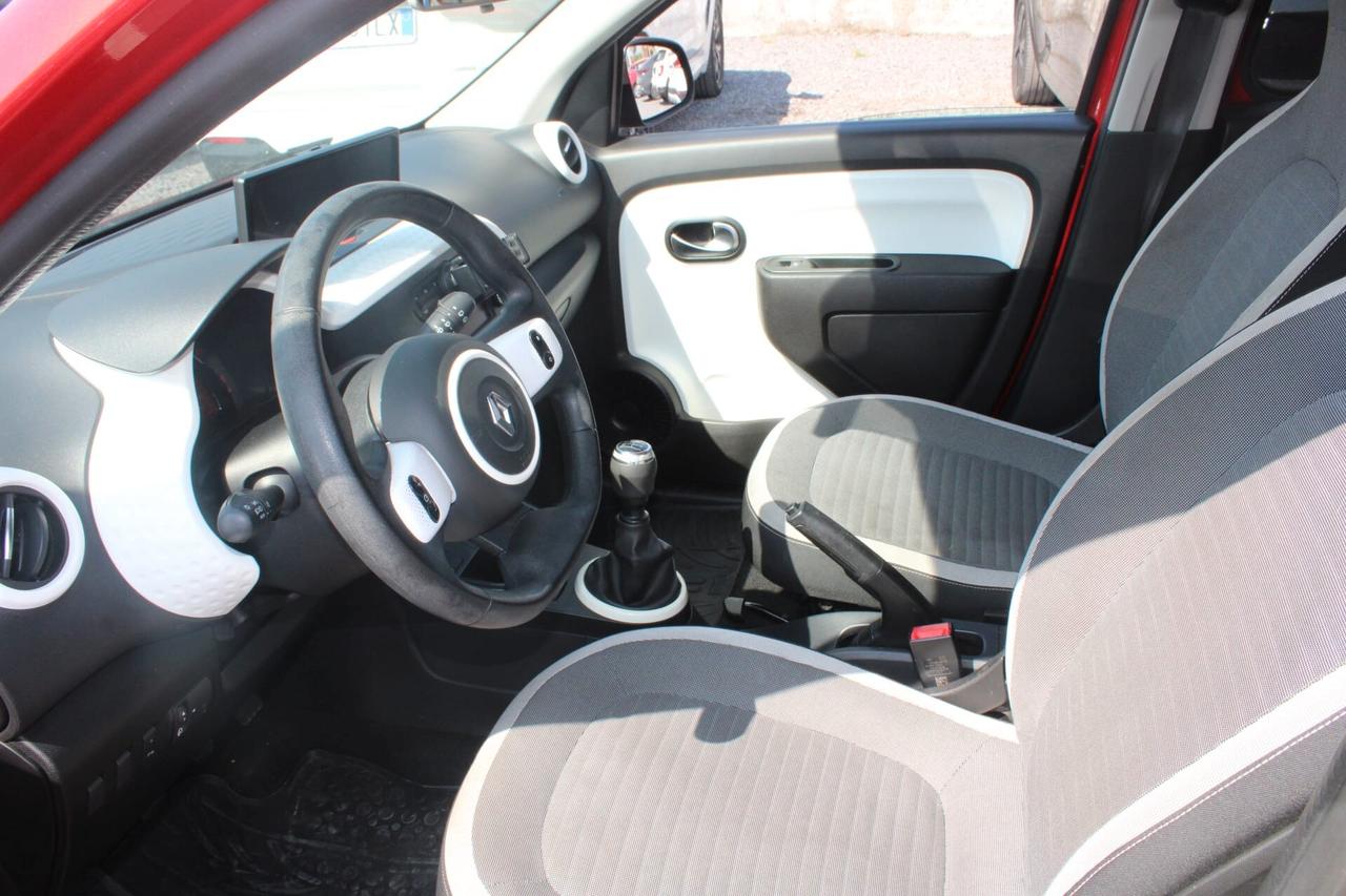 Renault Twingo SCe EDC La Parisienne