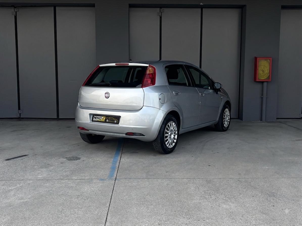 Fiat Grande Punto 5 Porte Grande Punto 5p 1.4 Dynamic Gpl 77cv