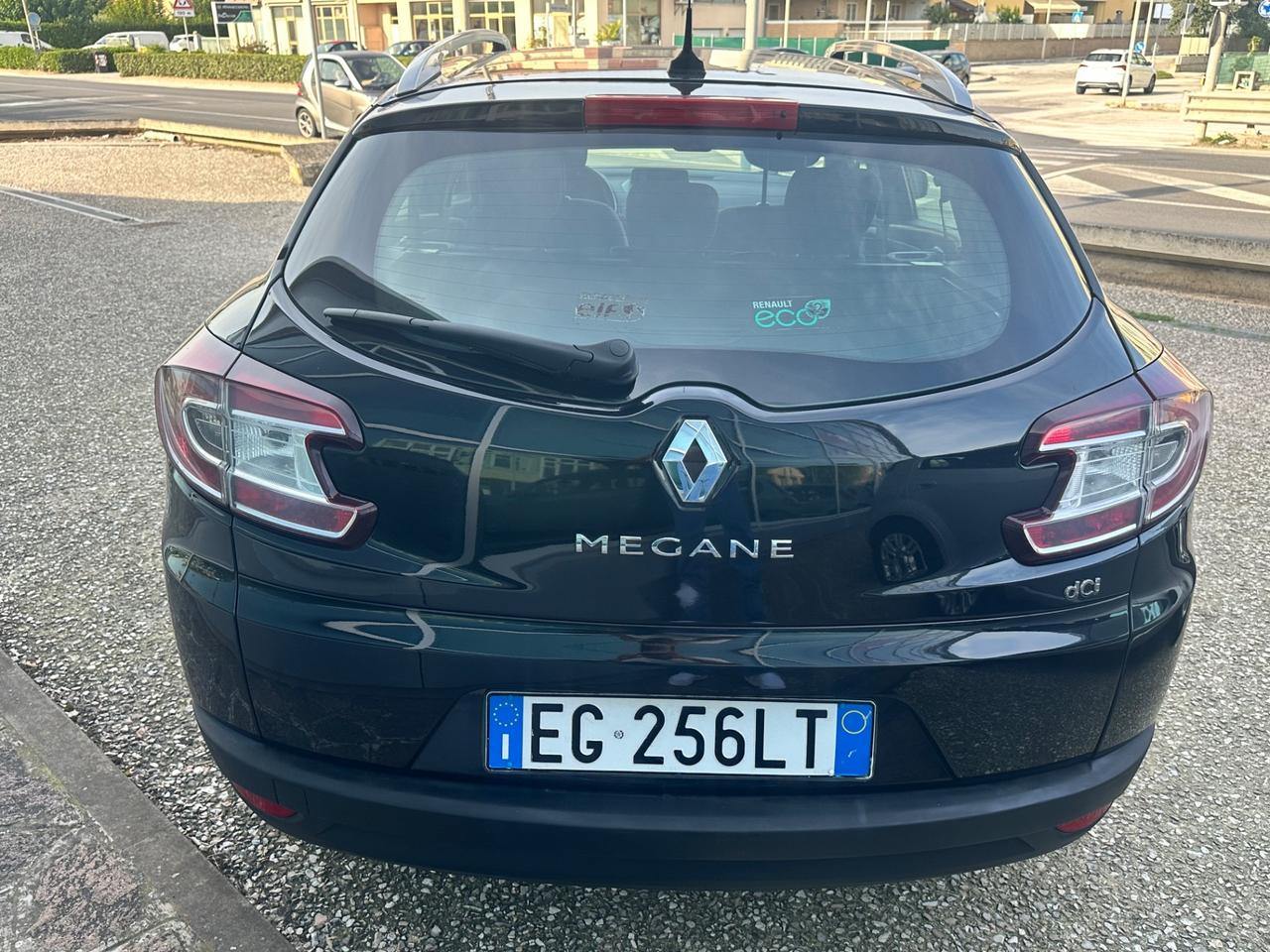 Renault Megane 1.5 dCi 110CV SporTour GT Line (81 kw)