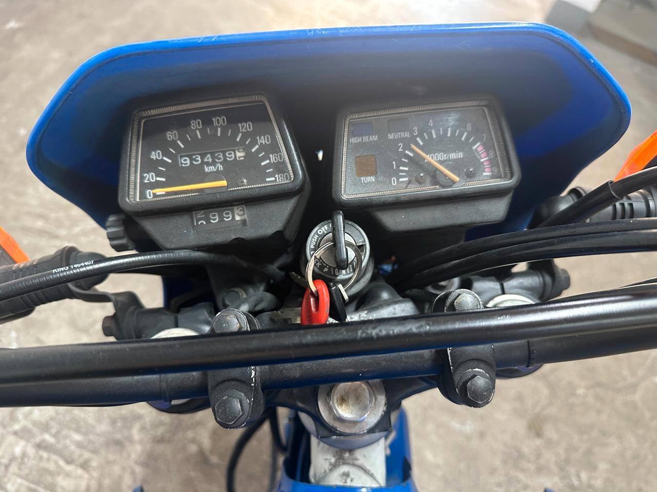 YAMAHA XT600