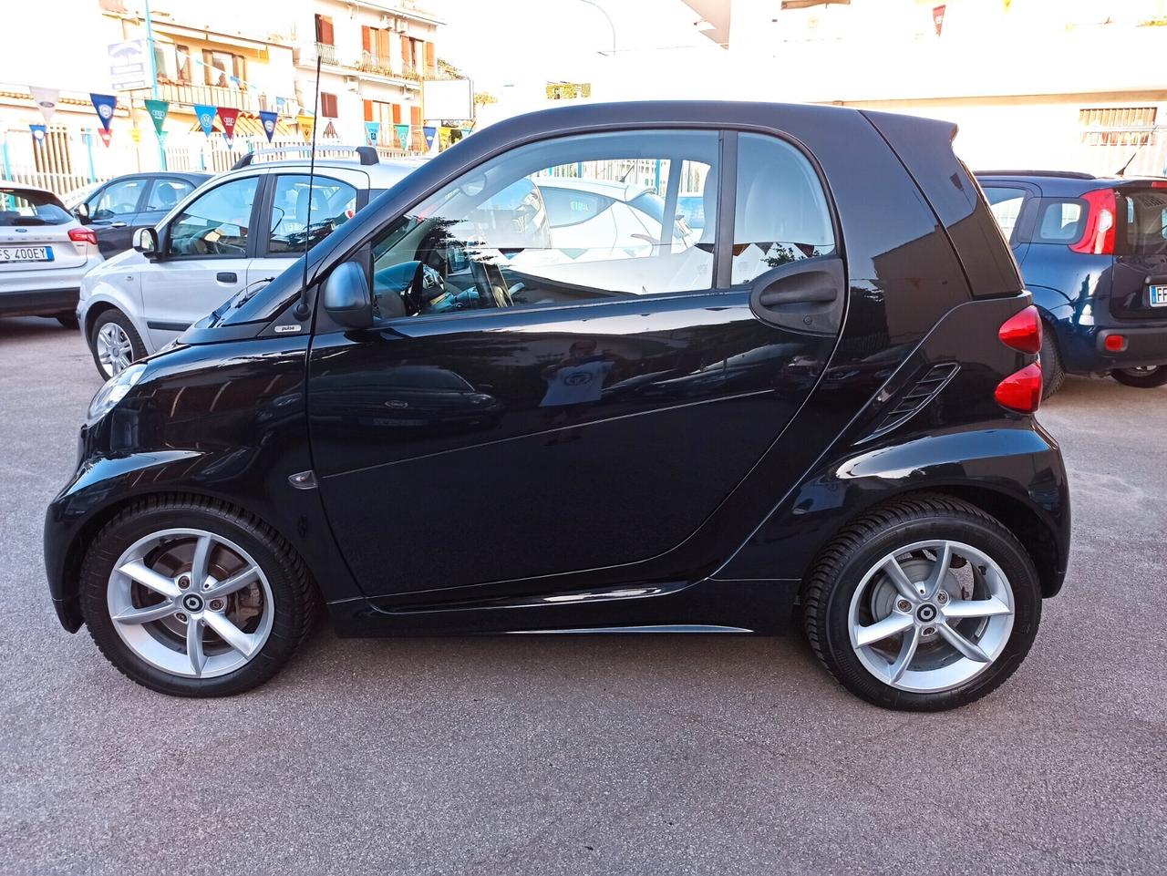 Smart ForTwo 1000 52 kW coupé MHD pulse