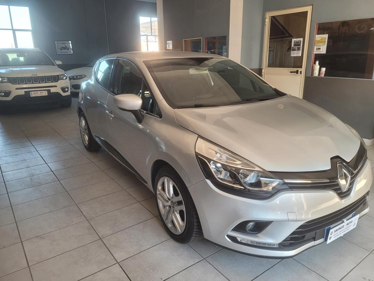 Renault Clio dCi 8V 75 CV 5 porte Moschino Zen