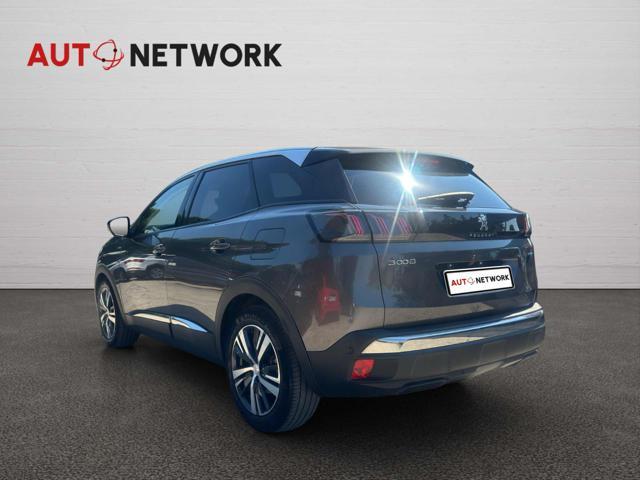 PEUGEOT 3008 Hybrid 225 e-EAT8 Allure