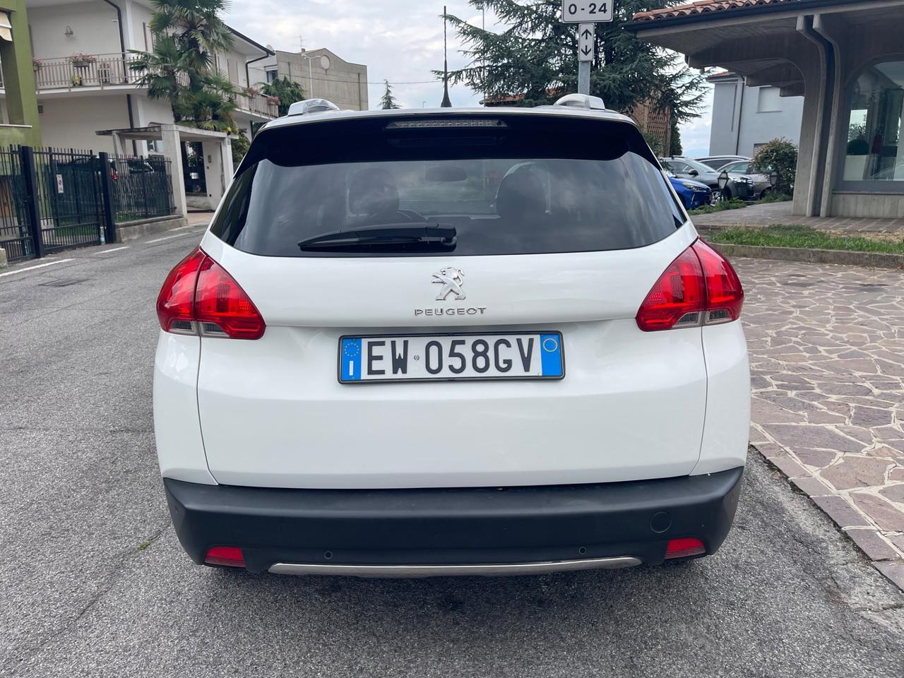 Peugeot 2008 1.6 e-HDi 92 CV Stop&Start ETG6 Allure