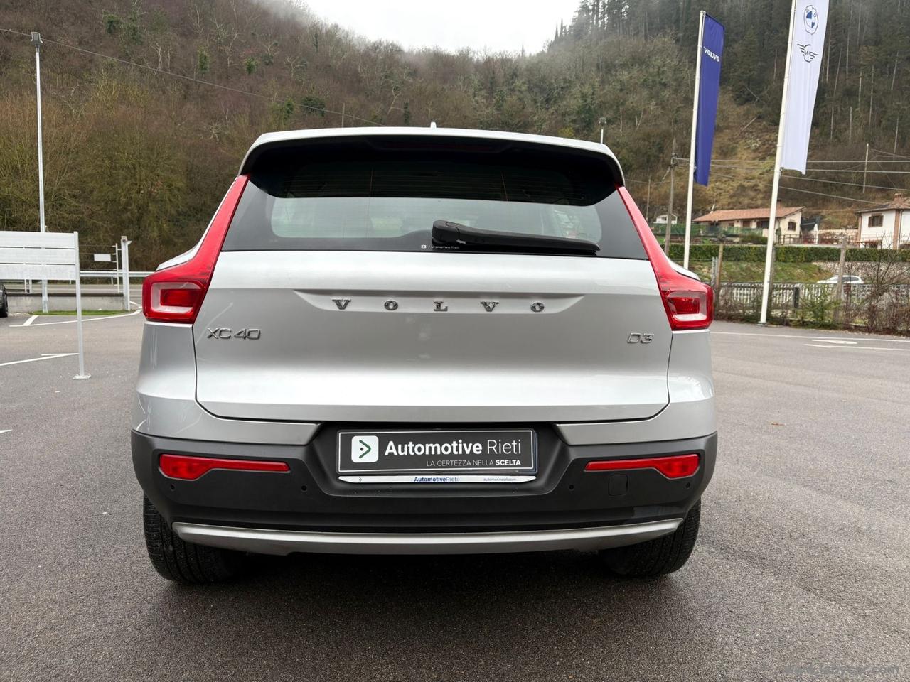 VOLVO XC40 D3 Geartronic Momentum