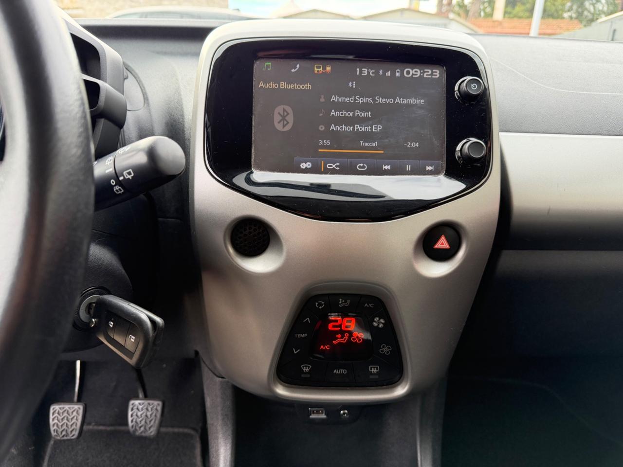 Toyota Aygo 1.0 69 CV 5 porte x-play - 2017