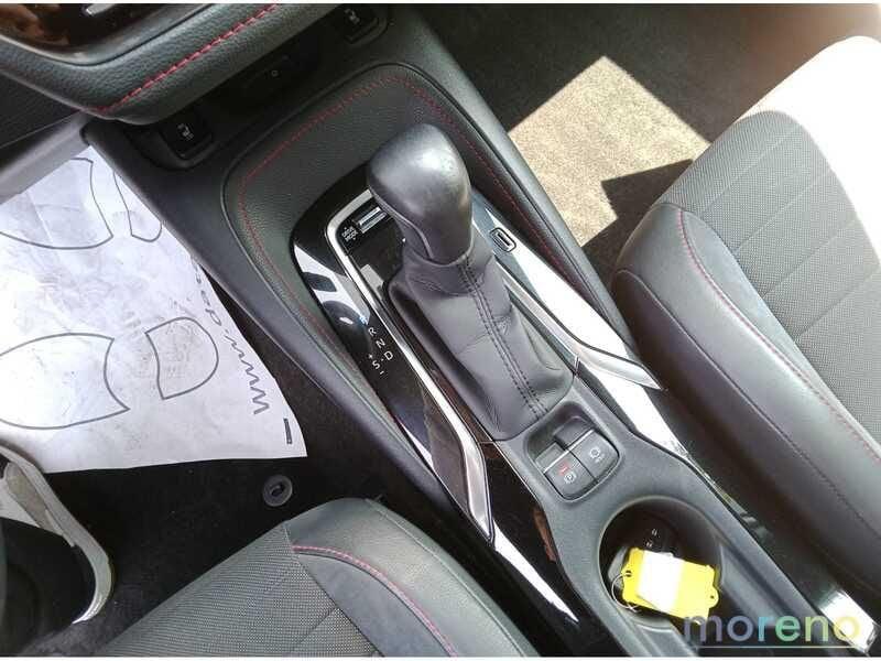 Toyota Corolla Touring Sports 2.0 hybrid Lounge cvt