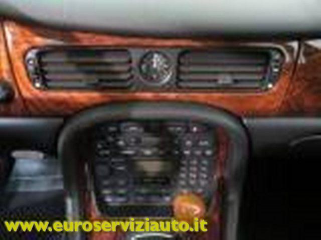 JAGUAR XJ 4.0 cat Executive