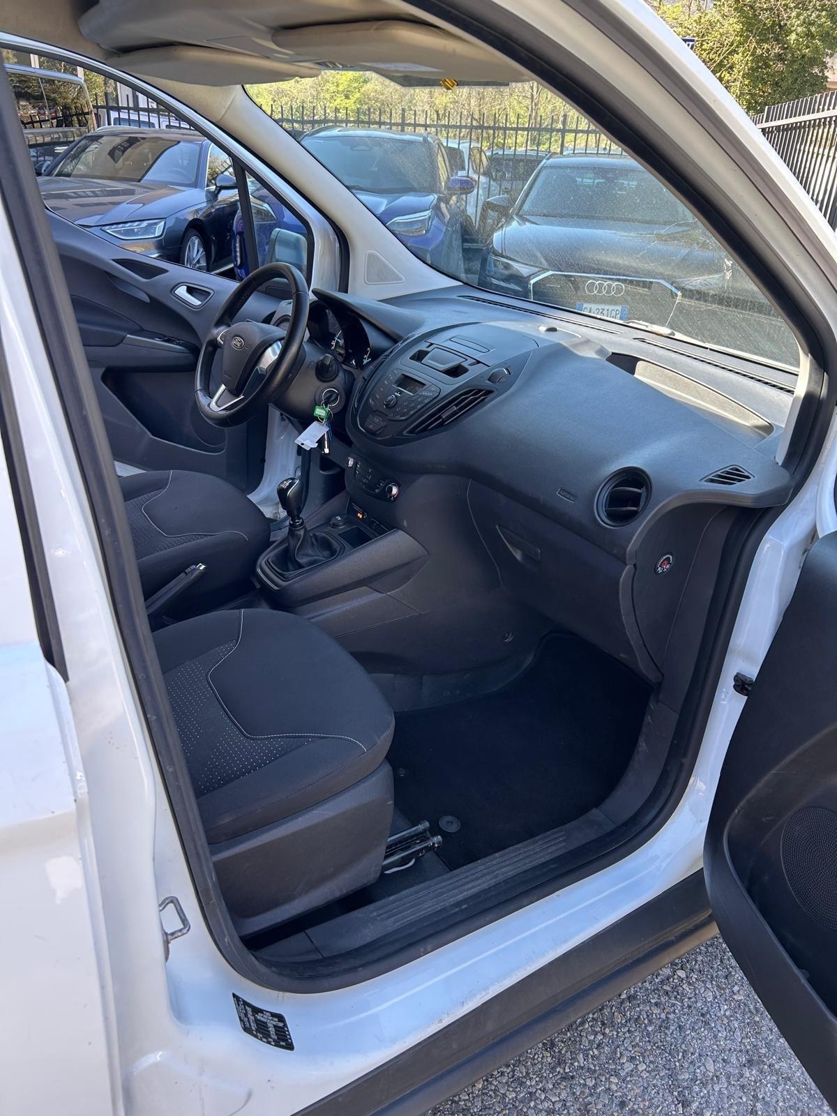 Ford Transit Courier 1.5 TDCi 75CV Van Trend
