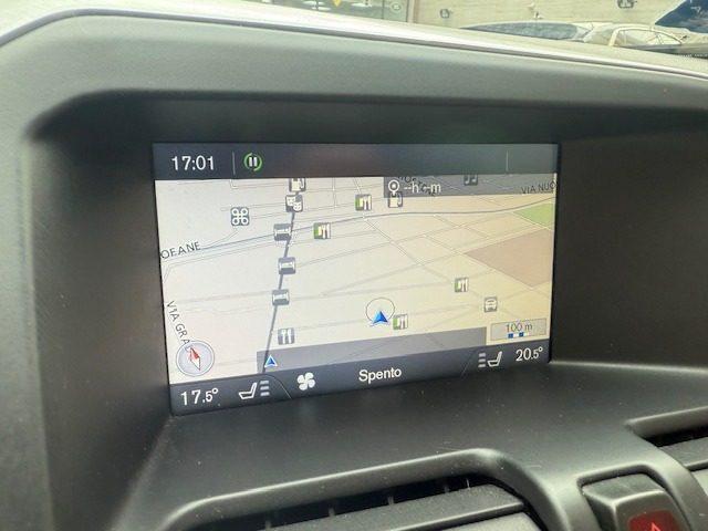VOLVO XC60 D3 AWD Geartronic Momentum