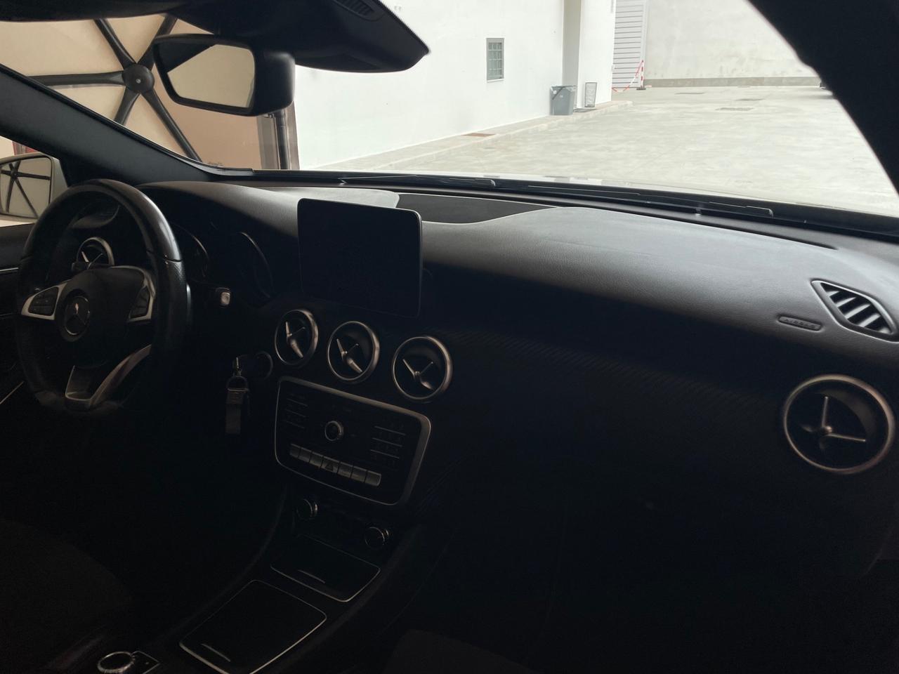 Mercedes-benz A 220 d Automatic 4Matic Premium