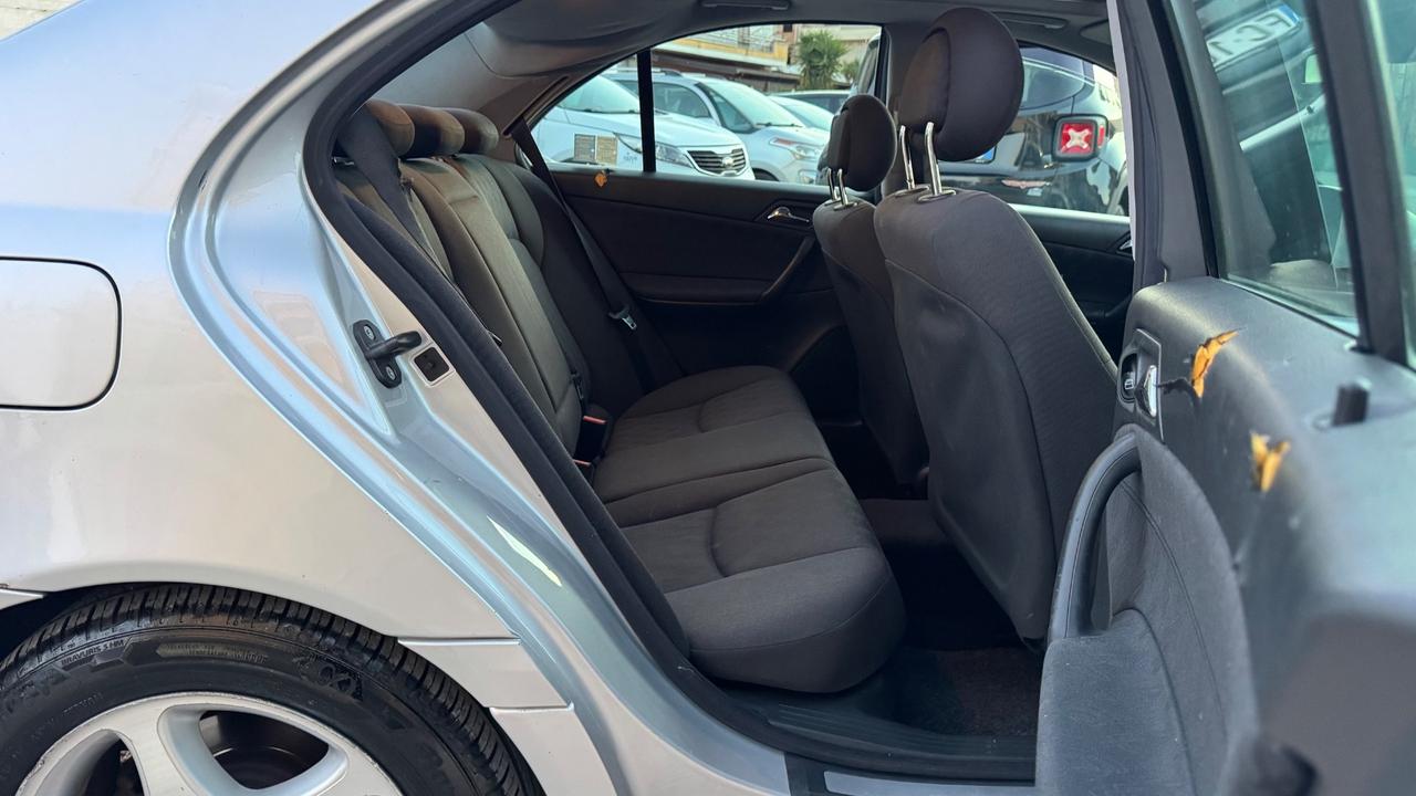 Mercedes-benz C 220 CDI cat Elegance
