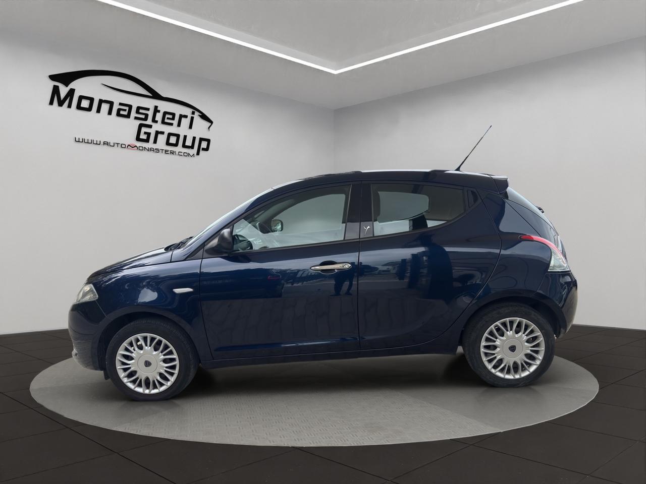 Lancia Ypsilon 1.2 69 CV 5 porte S&S Gold