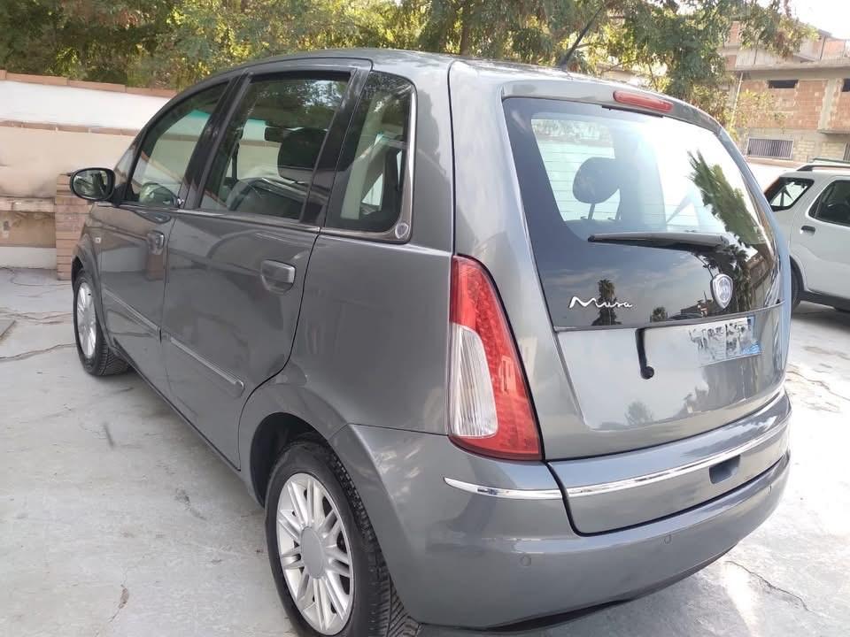 Lancia MUSA 1.3 Mjt 95 CV Platinum