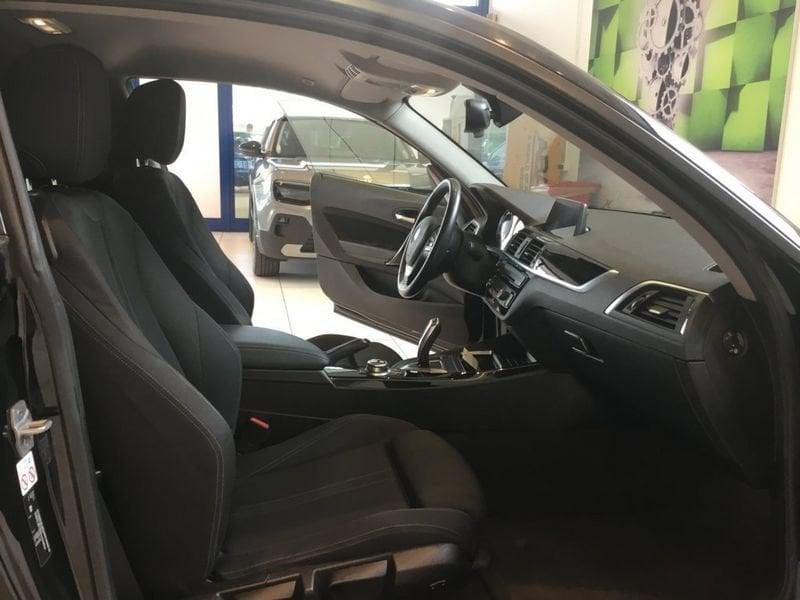 BMW Serie 2 218d Advantage