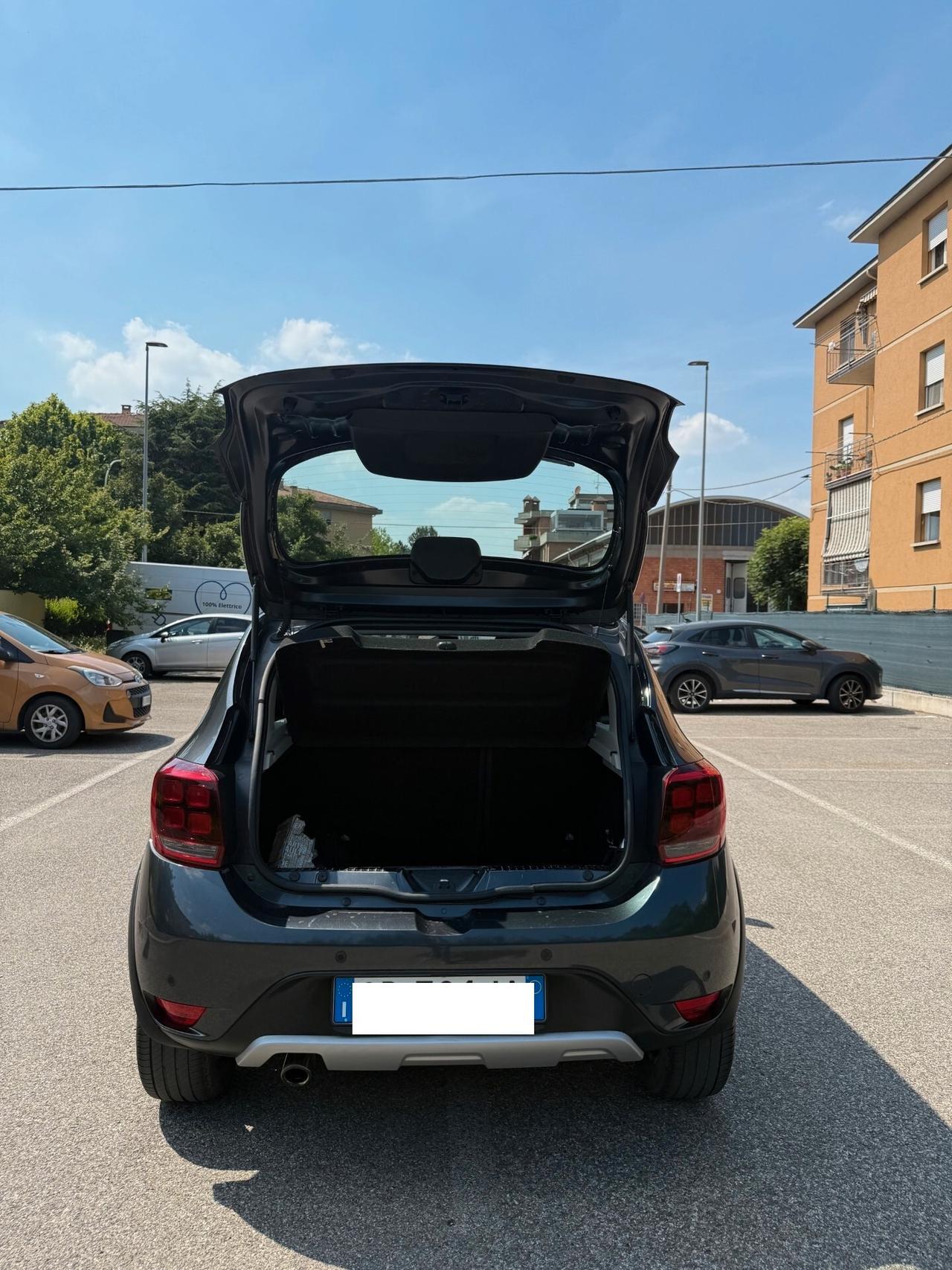 Dacia Sandero Stepway 1.0 tce Gpl - NEOP. - 12 MESI DI GAR. -