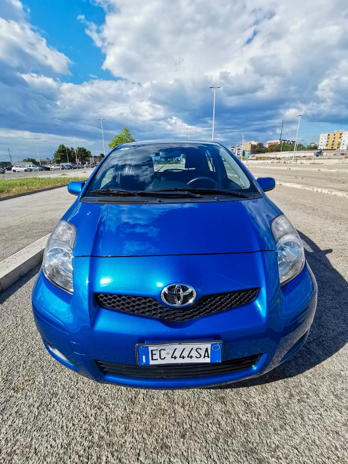 Toyota Yaris 1.0 5 porte Sol solo km.103000