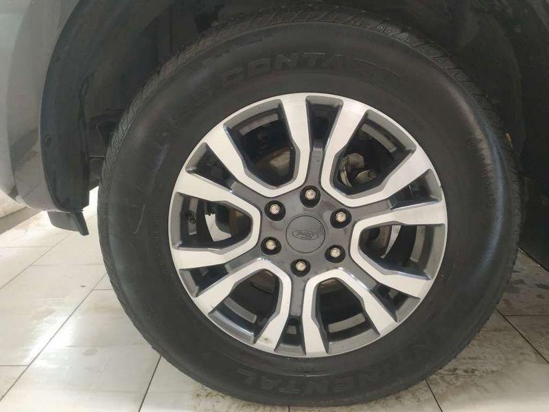 Ford Ranger 2.0 tdci double cab Wildtrak 213cv auto