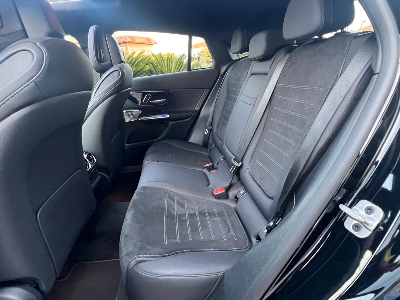 Mercedes-Benz GLC 300 d acc. €28.350 noleggio con riscatto no scoring