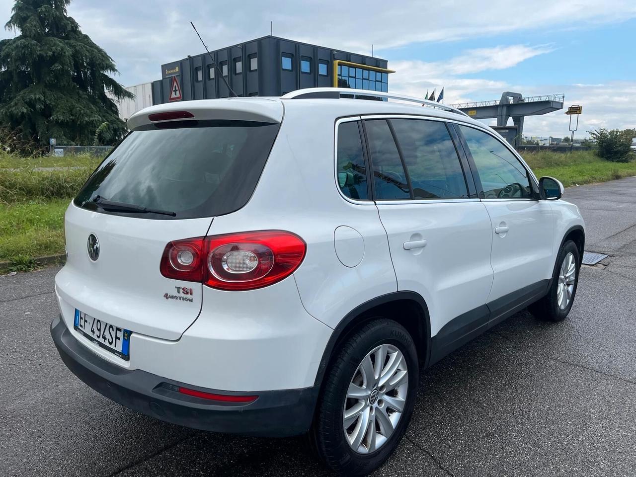 Volkswagen Tiguan 1.4 TSI 4MOTION Sport & Style