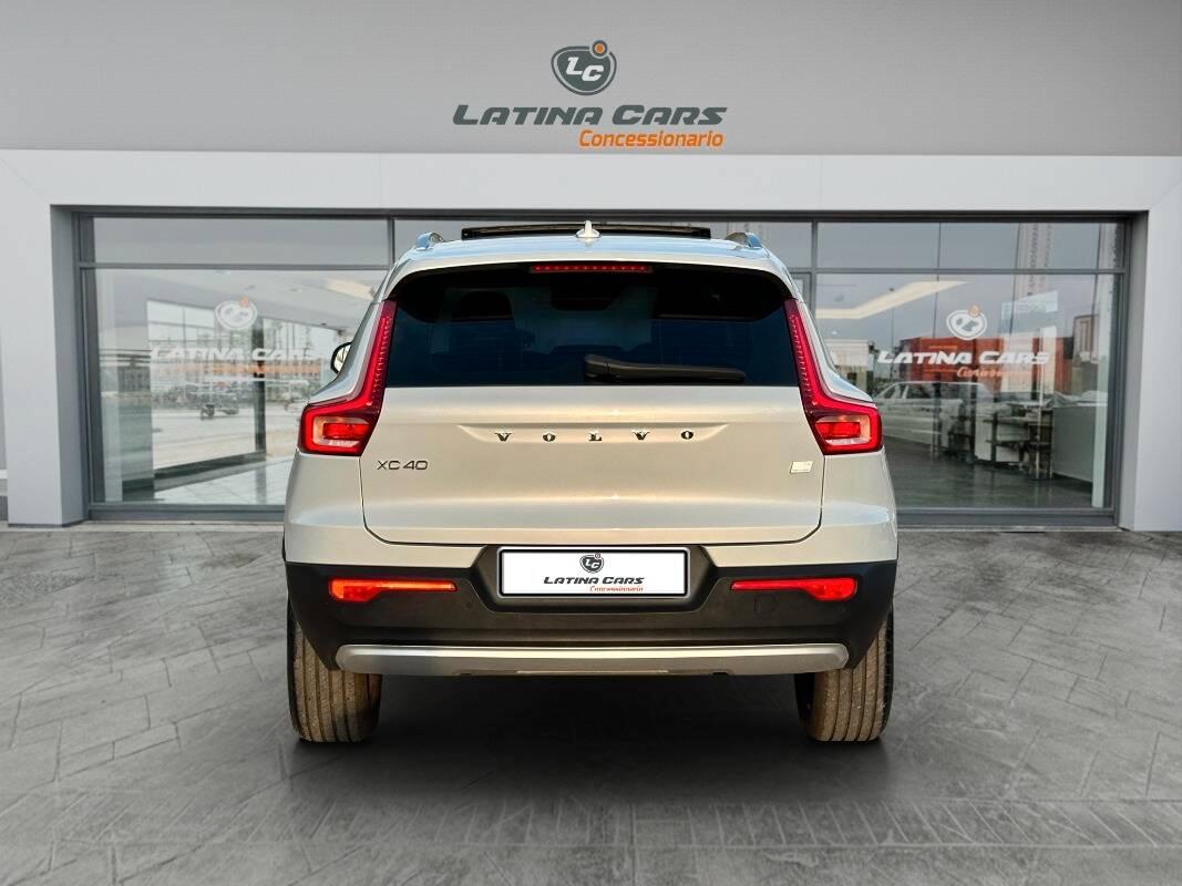 Volvo XC40 1.5 t4 phev Inscription Expression TETTO APRIBILE