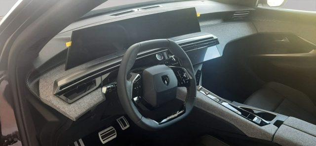 PEUGEOT 3008 Hybrid 136 e-DCS6 GT
