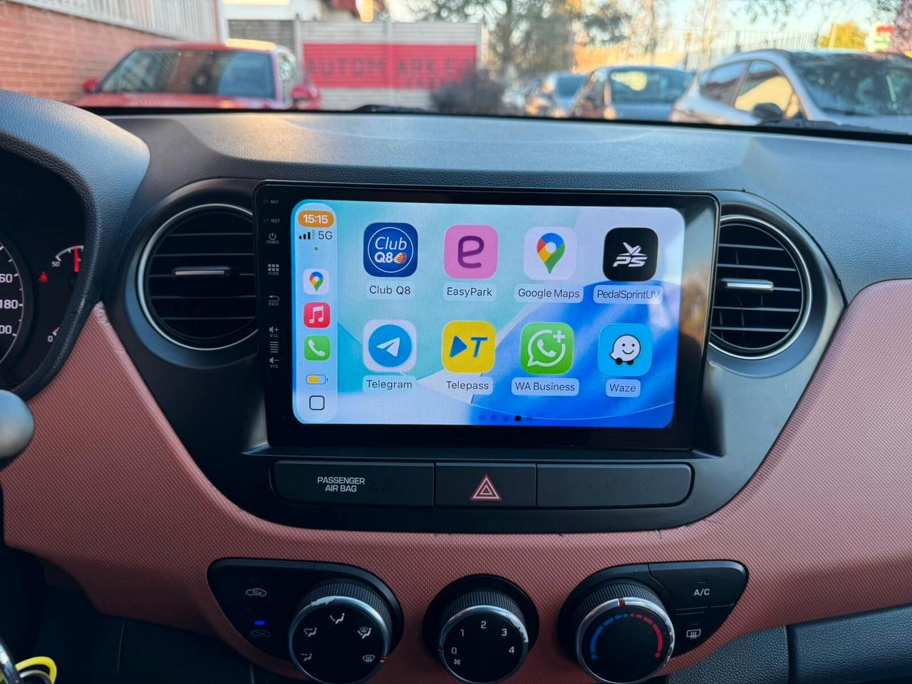 Hyundai i10 1.0 67cv AUTOMATICO Sound Edition