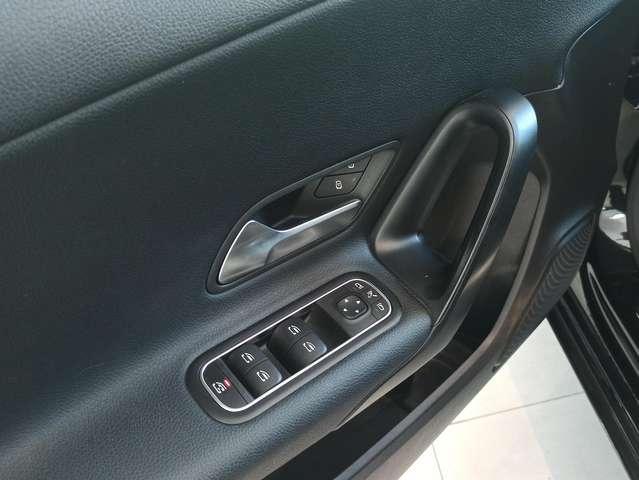 Mercedes-Benz A 180 D 2.0 116 cv **UNIPRO+AUTOM+LED+NAVI+46.000KM**