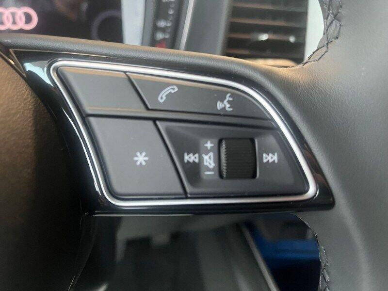 Audi A1 A1 allstreet 30 TFSI S tronic Identity Contrast