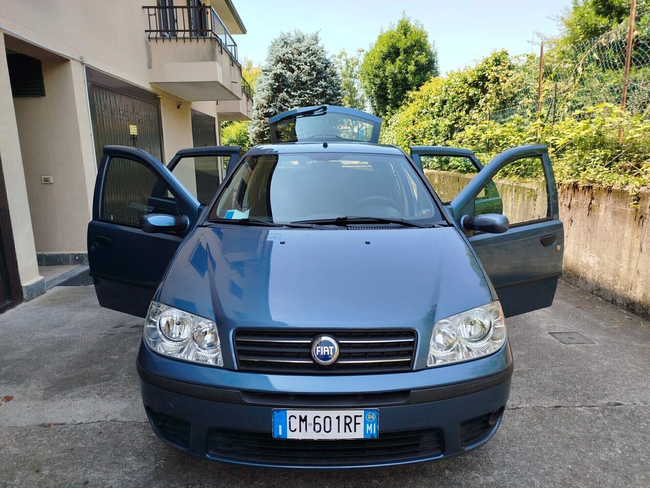 Fiat Punto 1.2 BENZINA 60cv / 44.000km / Neopat.