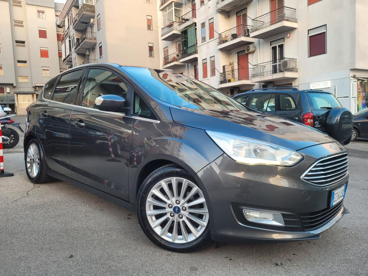 Ford C-Max 1.5 TDCi Titanium * Navi * Garantita 12 Mesi