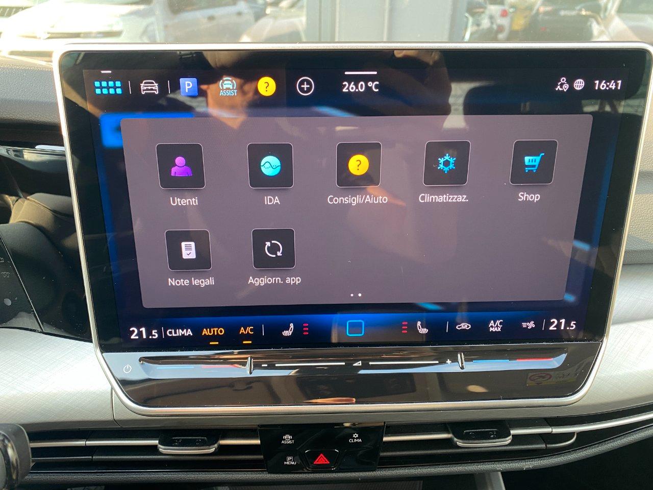 Volkswagen Golf 1.5 TSI 116 CV LIFE , HEAD-UP DISPLAY, WINTER PACK, FARI LED, CARPLAY