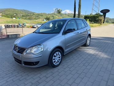 Volkswagen Polo unico proprietario 100 mila km