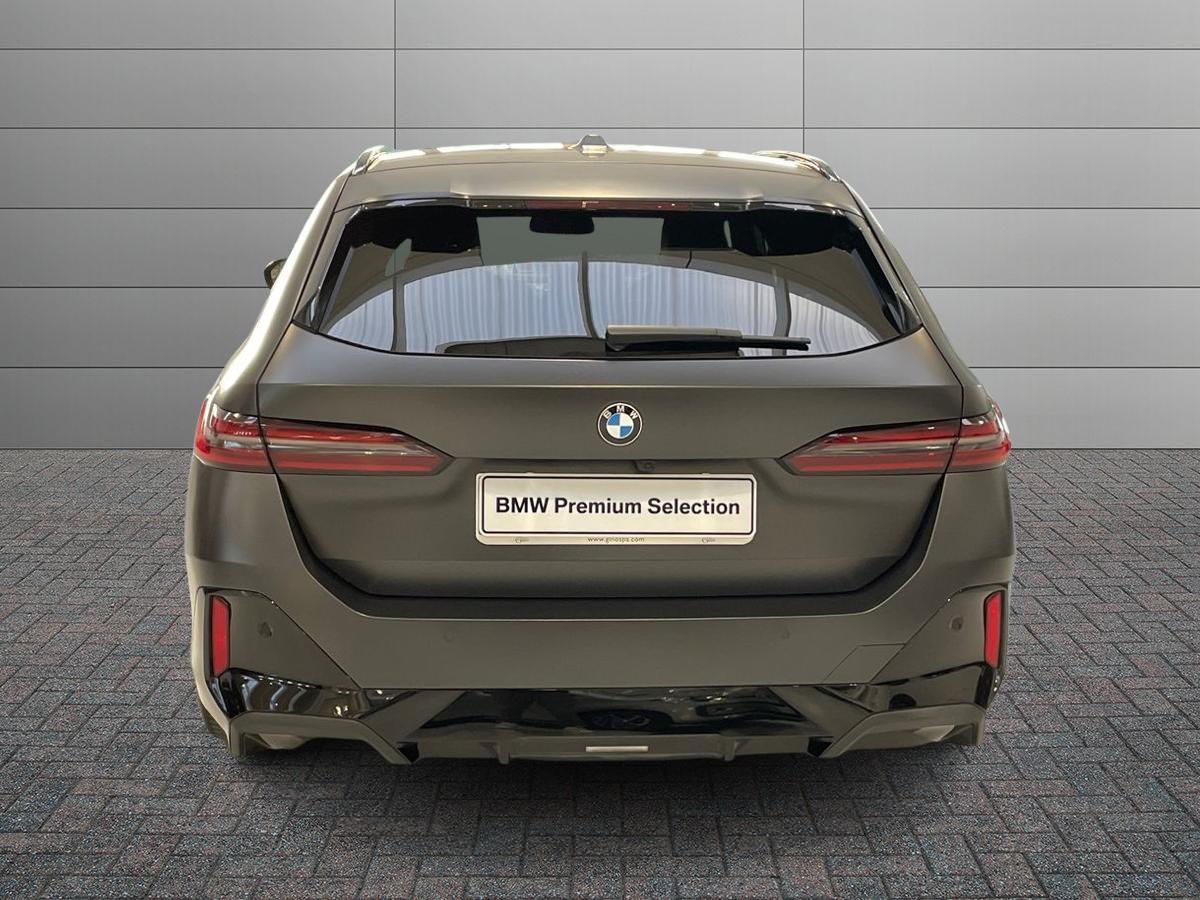 BMW Serie 5 G61 2024 Touring - 520d Touring 48V xdrive MSport Pro auto