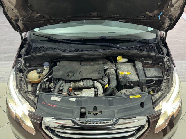 PEUGEOT 2008 1° serie 1.6 e-HDi 115 CV Stop&Start Allure