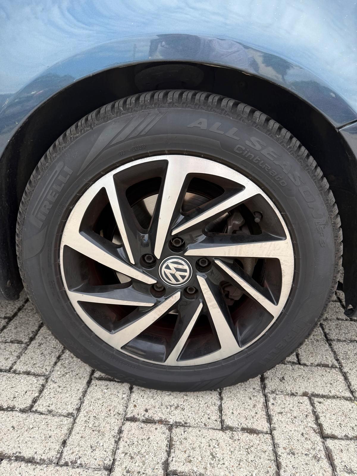 Volkswagen Golf 2.0 TDI Sportline + TETTO