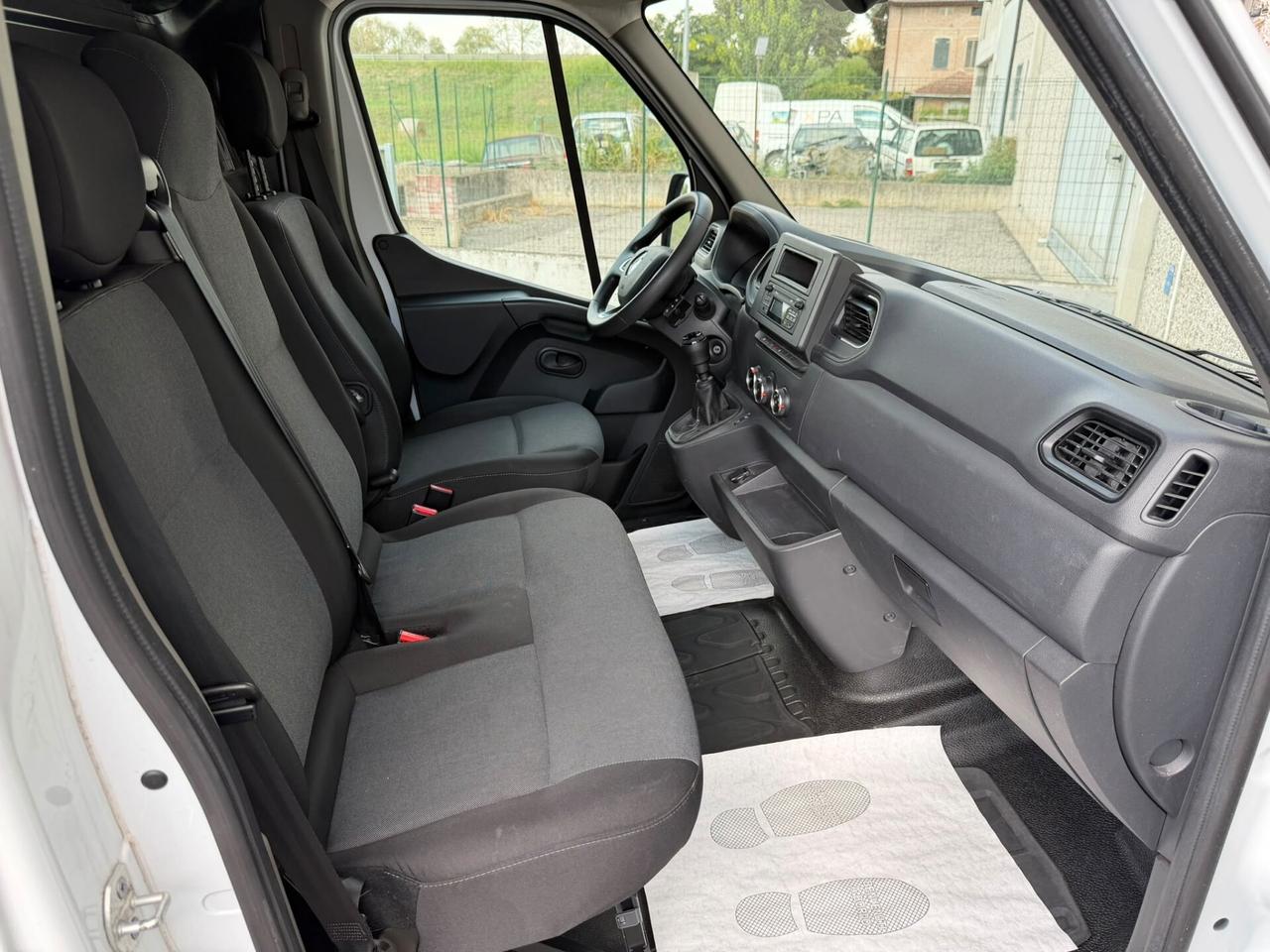Renault Master T35 2.3 dCi 135 L2 H2 PM-TM Furgone Start